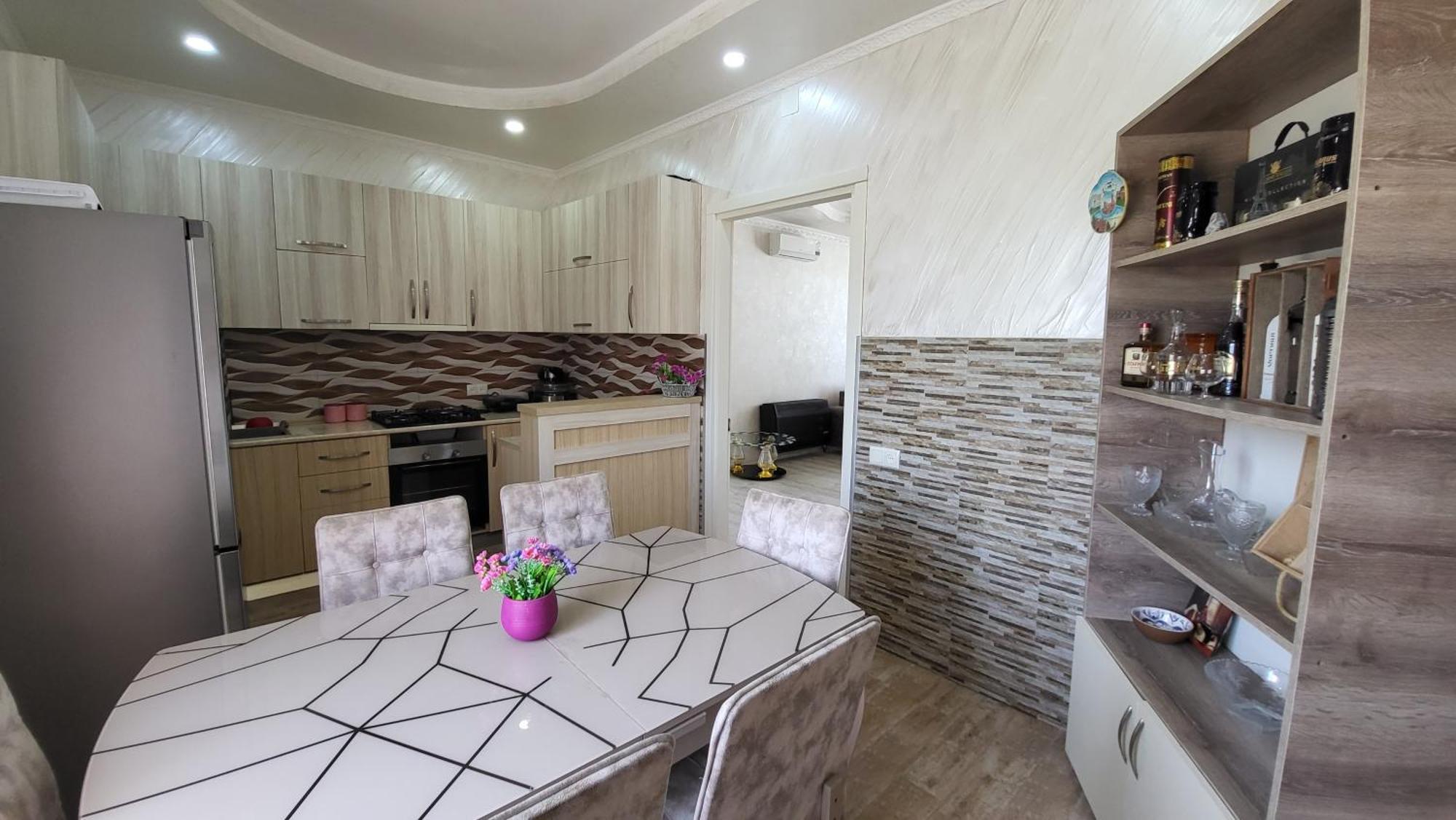 Guesthouse Gocha Beridze Batumi Exterior foto